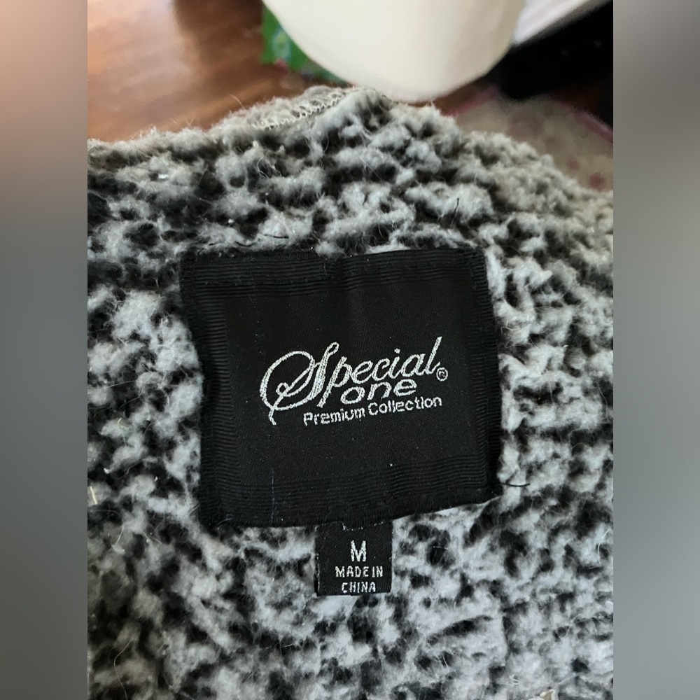 Fleece Jacket - Picture 6 of 7